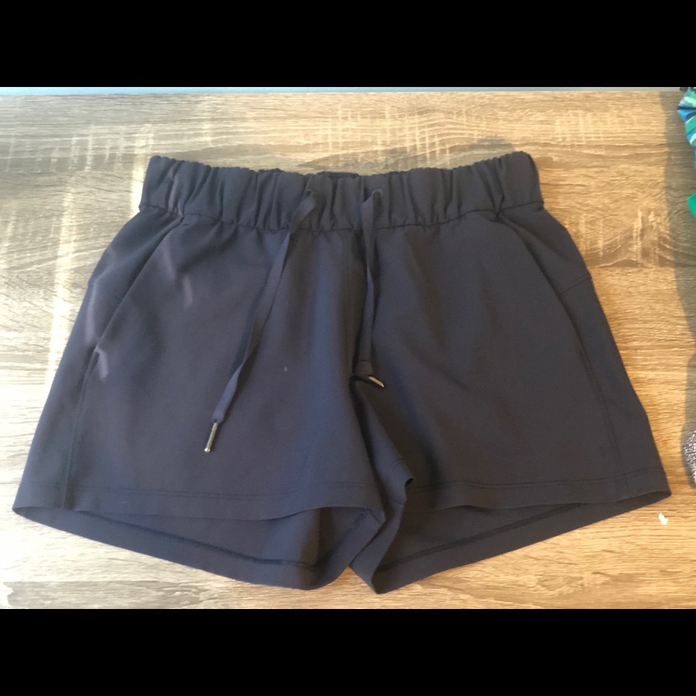 LULULEMON SHORTS